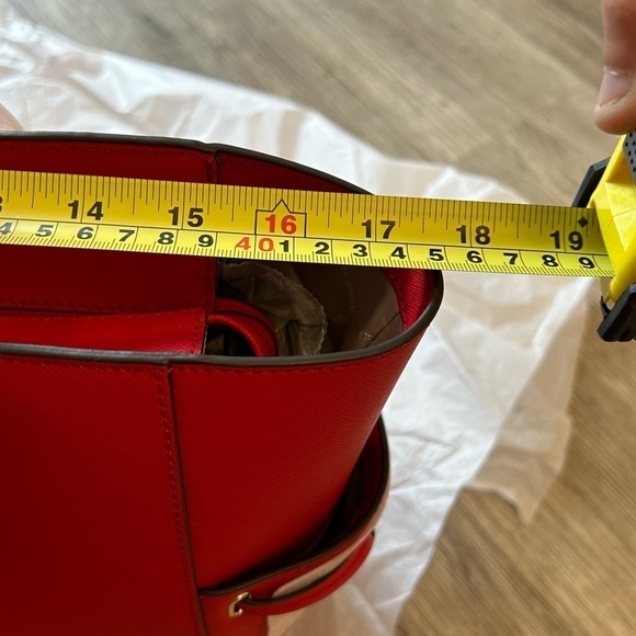 Michael Kors Red Tote with Gold Hardware and Structured Leather - Picture 5 of 11